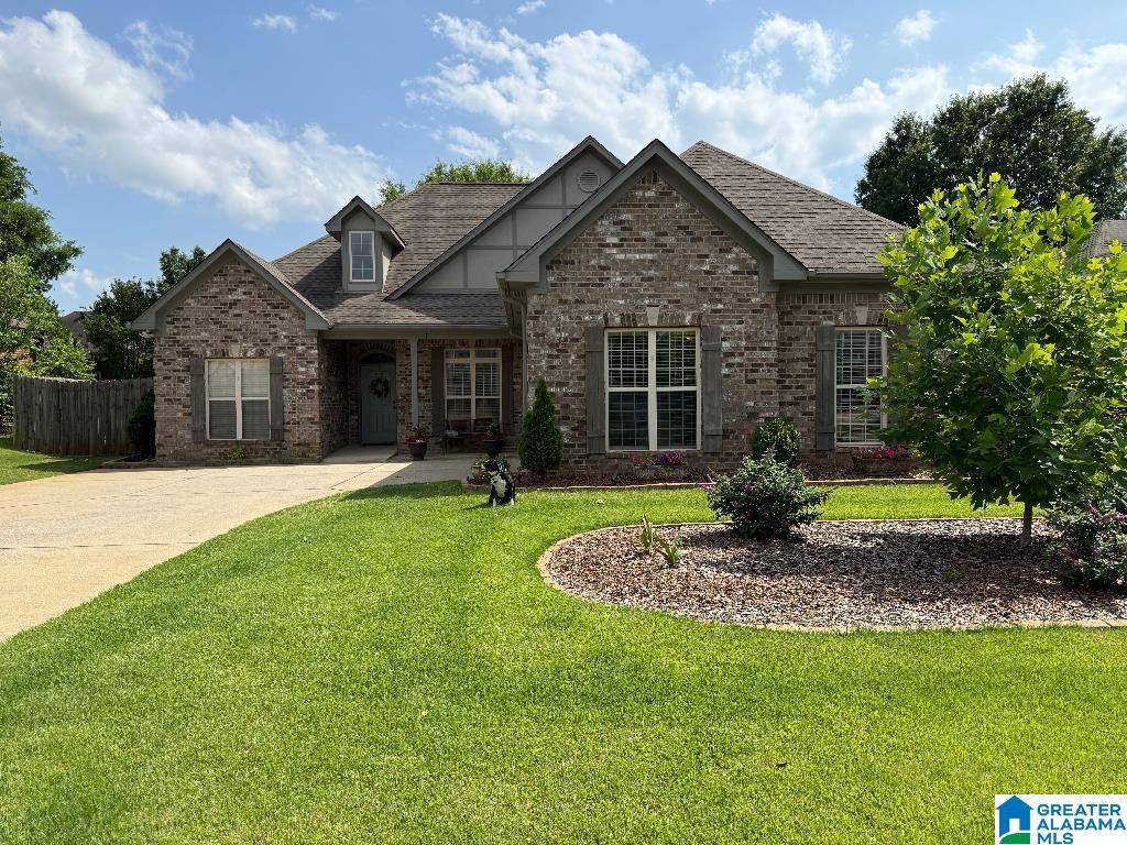 137 TANGLEWOOD DRIVE, Alabaster, AL 35007