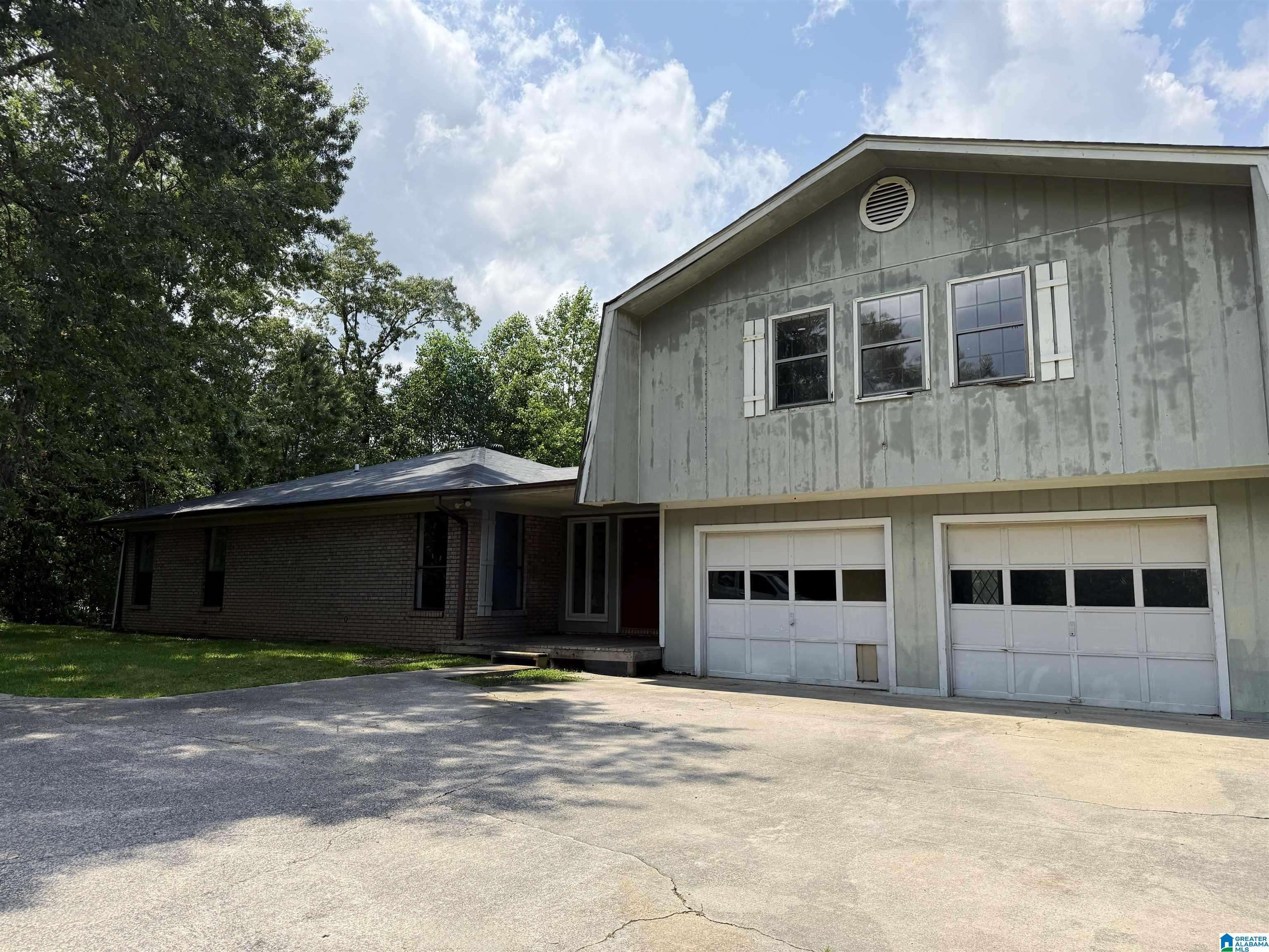 1528 RAINBOW LANE, Warrior, AL 35180