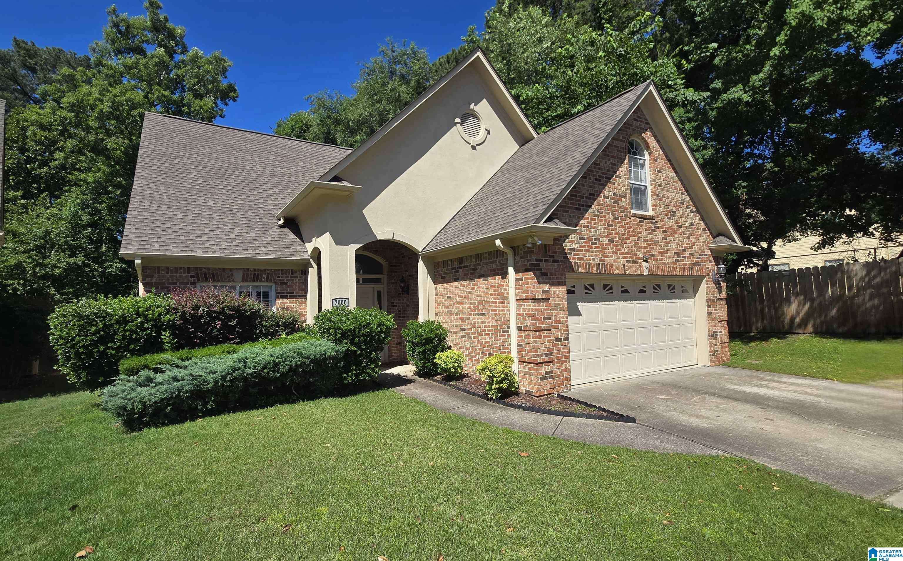 7000 INVERNESS GREEN LANE, Hoover, AL 35242