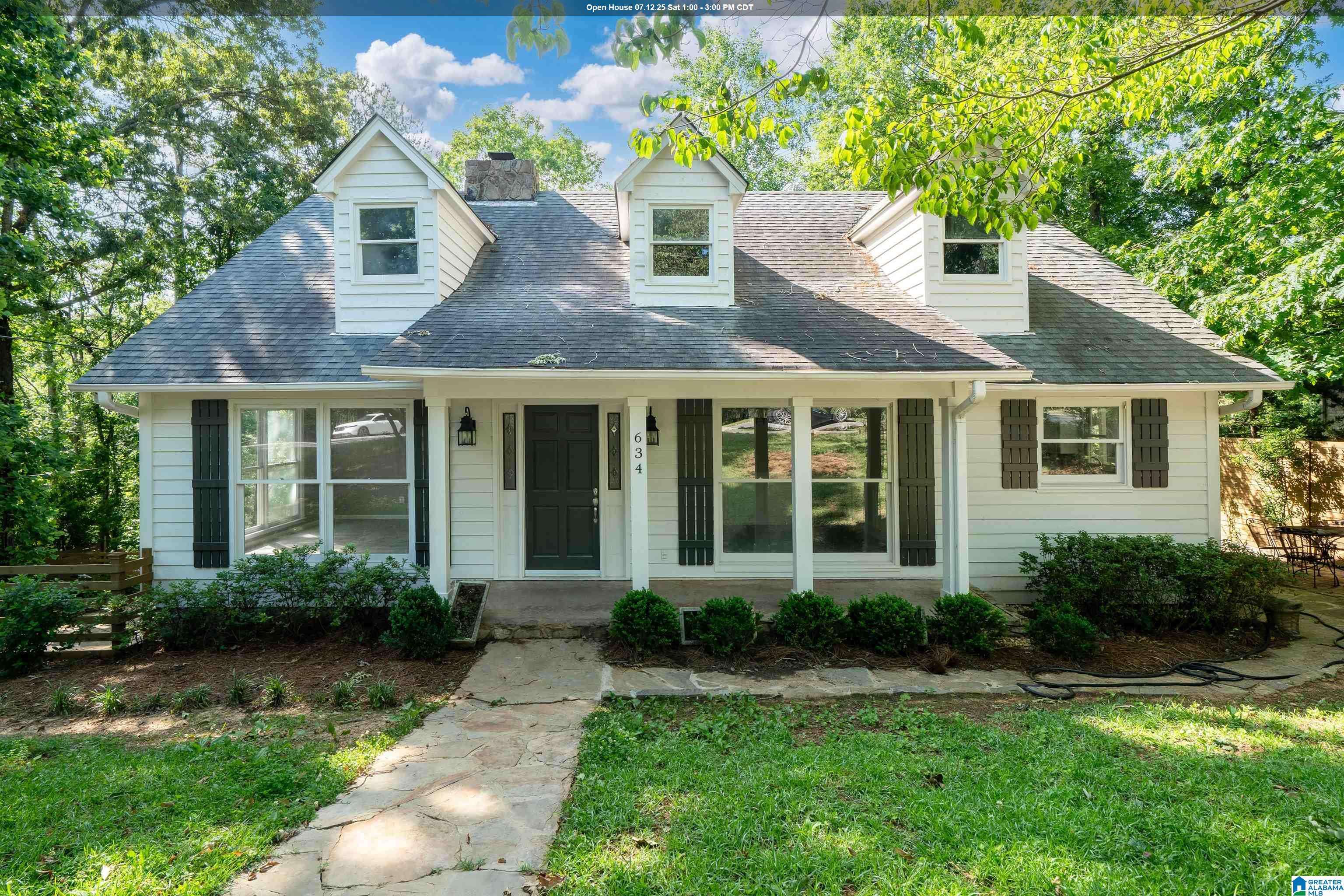 634 MERMONT CIRCLE, Trussville, AL 35173
