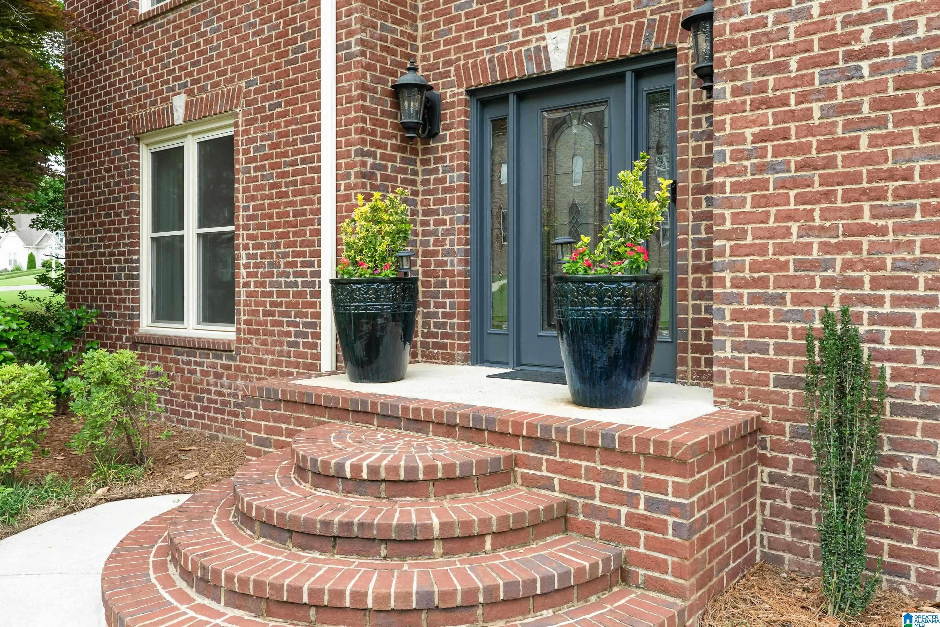 Birmingham, AL 35242,4552 MAGNOLIA DRIVE