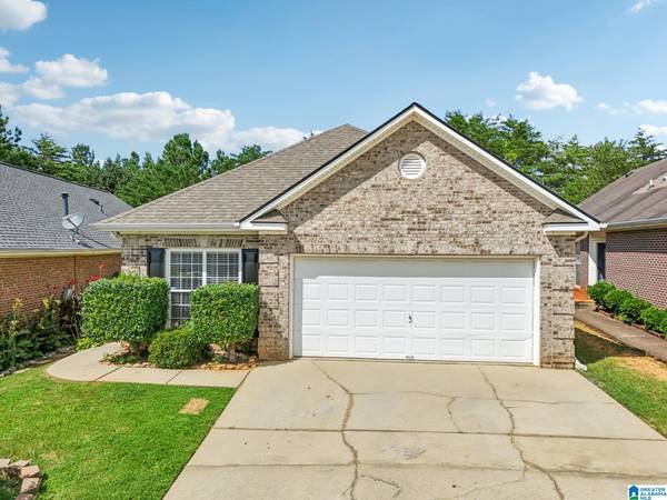 4717 LONGMEADOW DRIVE, Bessemer, AL 35022