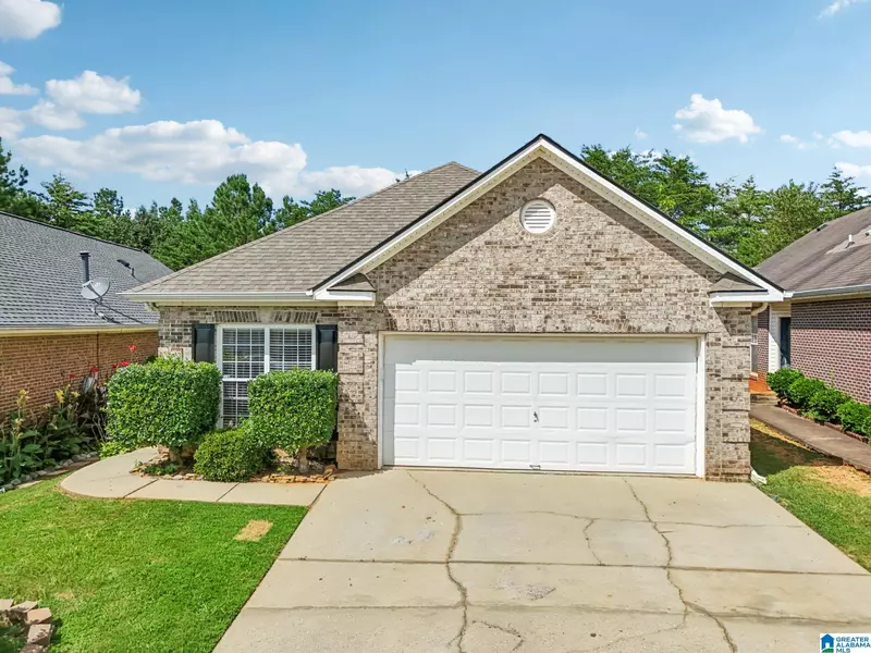 4717 LONGMEADOW DRIVE, Bessemer, AL 35022