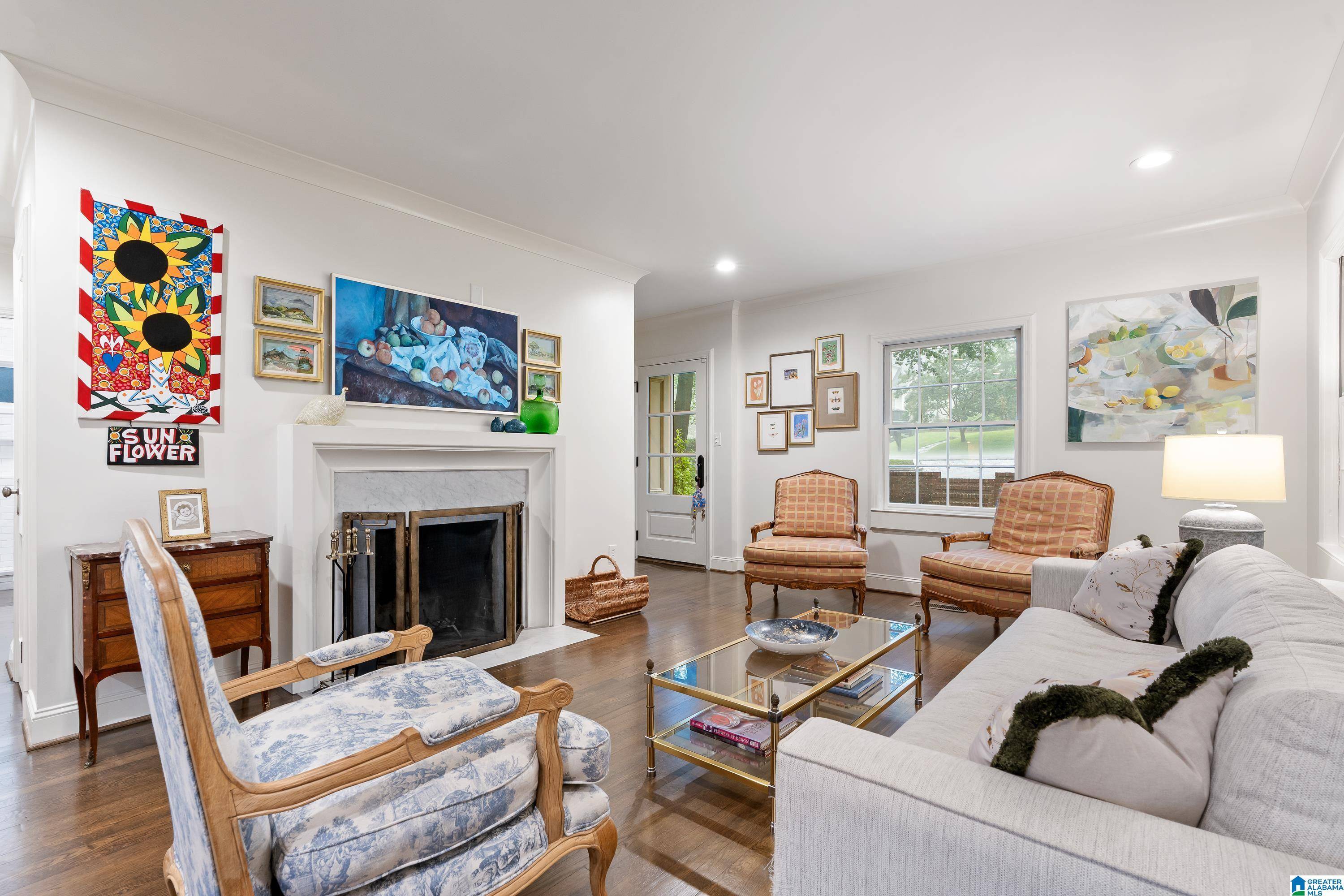 Mountain Brook, AL 35213,409 EUCLID AVENUE