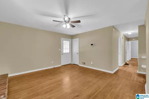 Birmingham, AL 35215,232 NAVAJO TRAIL