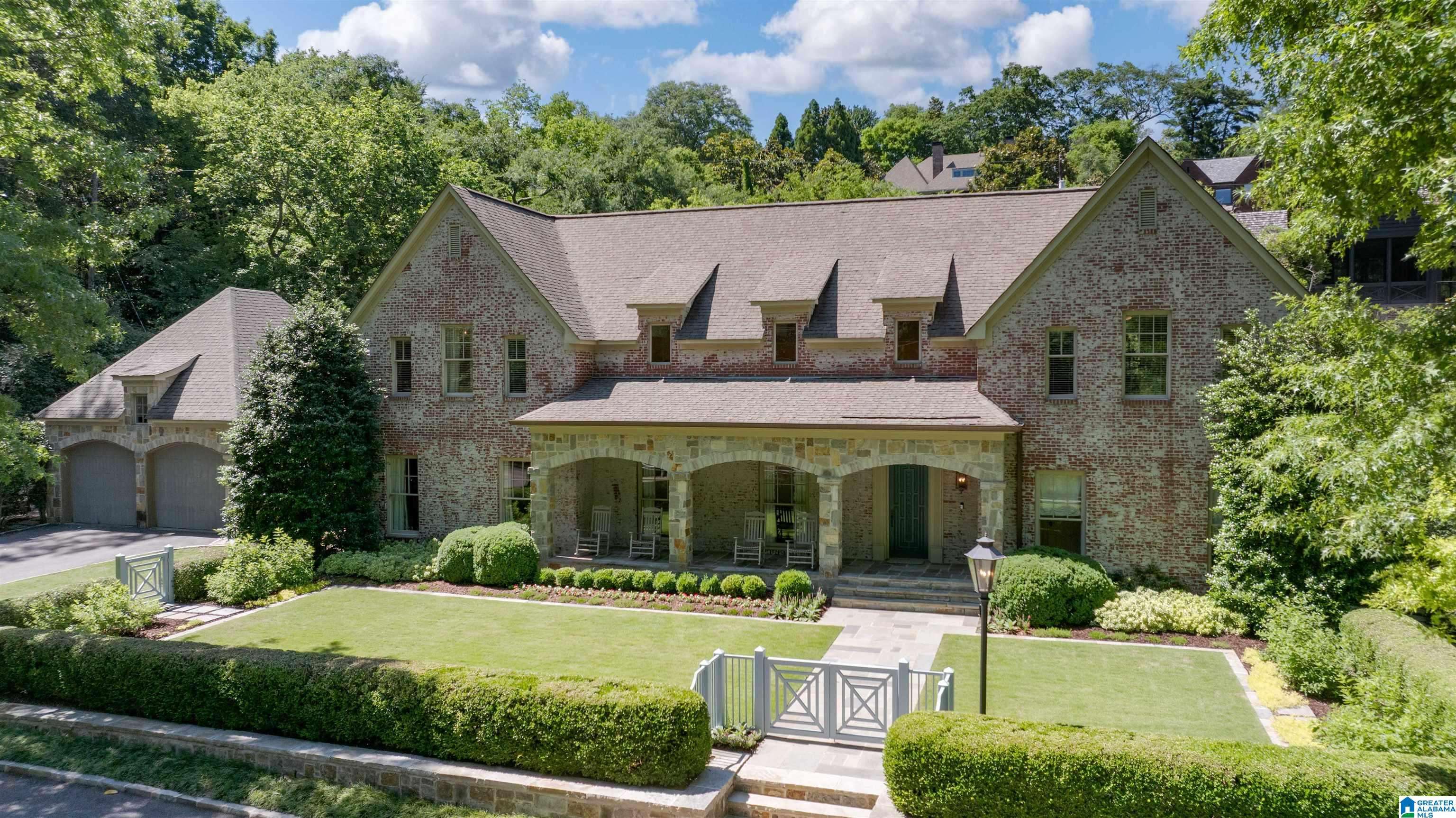 3242 COUNTRY CLUB ROAD, Mountain Brook, AL 35213