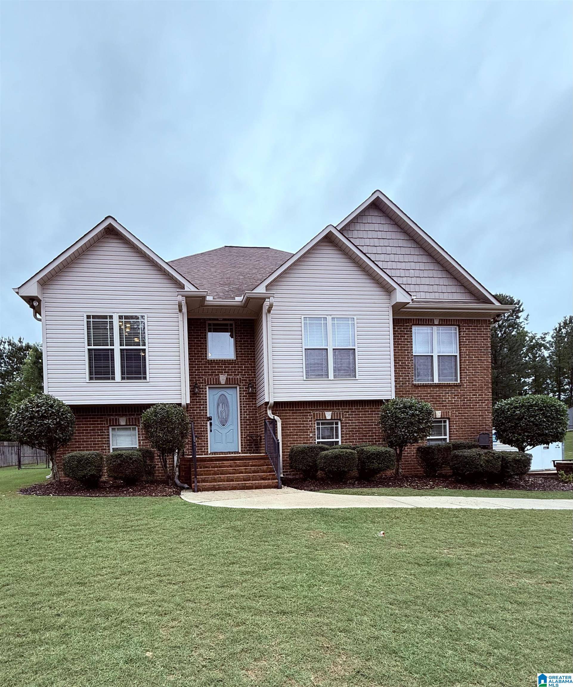 9620 HAMPSTEAD HEATH DRIVE, Kimberly, AL 35091