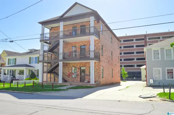 1120 8TH AVENUE, Tuscaloosa, AL 35401