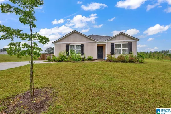 421 STAGE COACH BOULEVARD, Kimberly, AL 35091