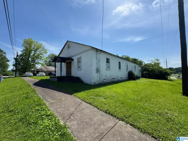Anniston, AL 36206,1530 MCDANIEL AVENUE