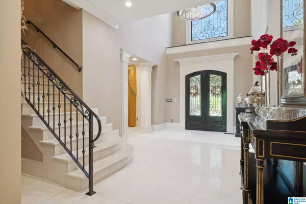 Mountain Brook, AL 35223,2821 SHOOK HILL CIRCLE