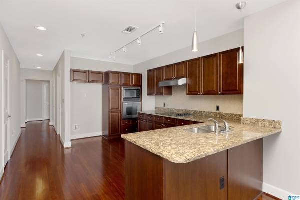 2024 2ND AVENUE N #1703, Birmingham, AL 35203
