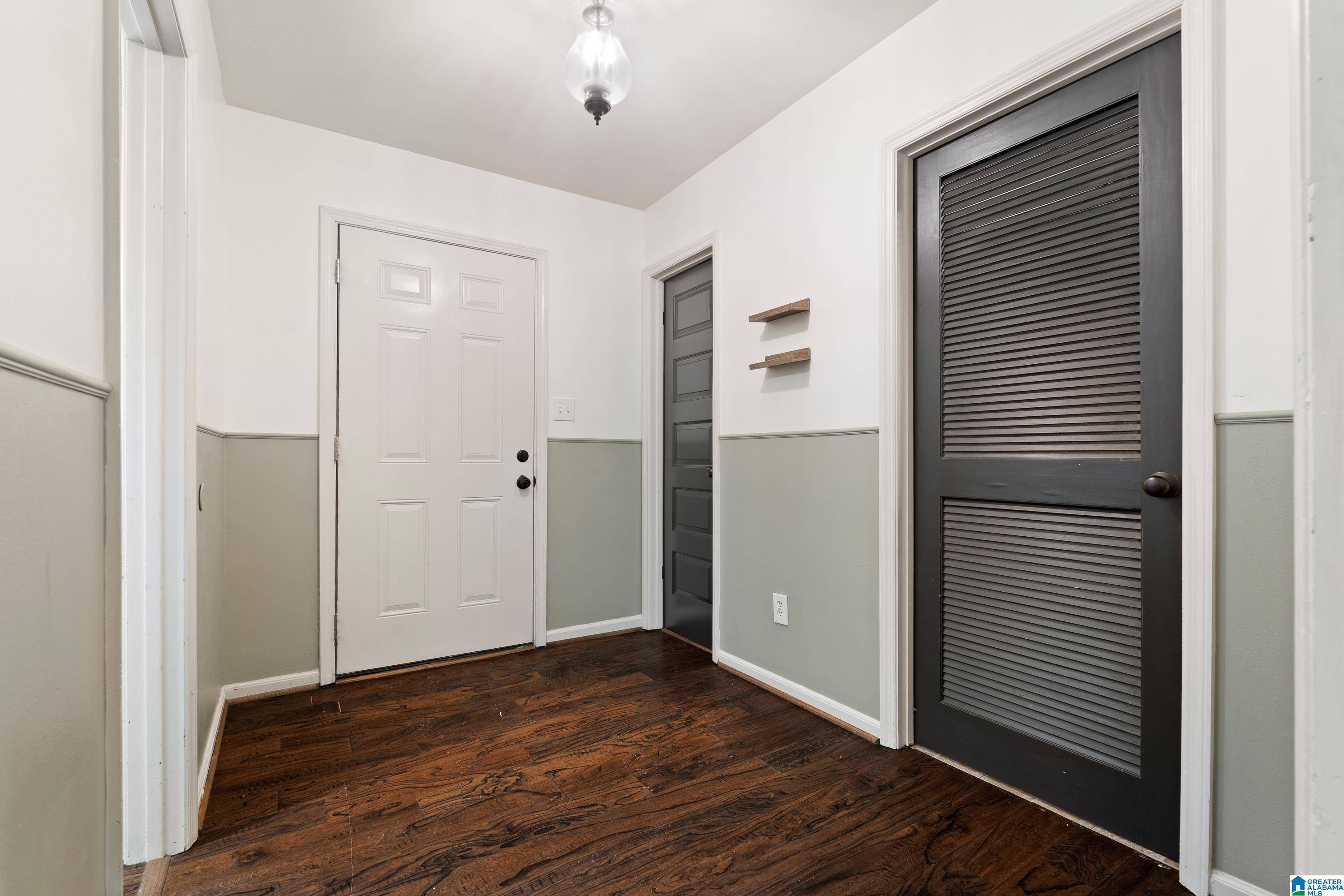 Vestavia Hills, AL 35243,3260 OVERTON MANOR DRIVE