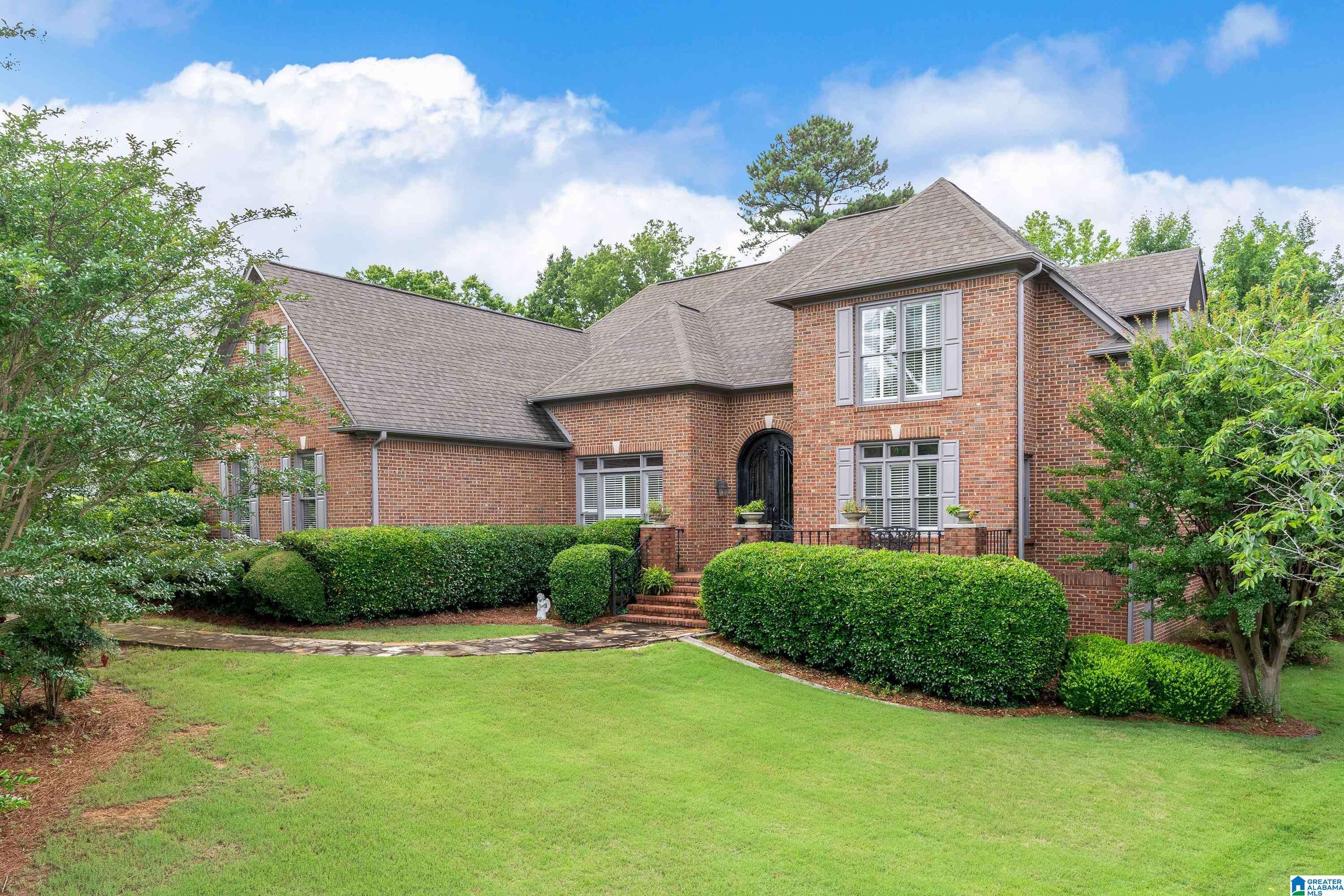 3846 CARISBROOKE DRIVE, Hoover, AL 35226