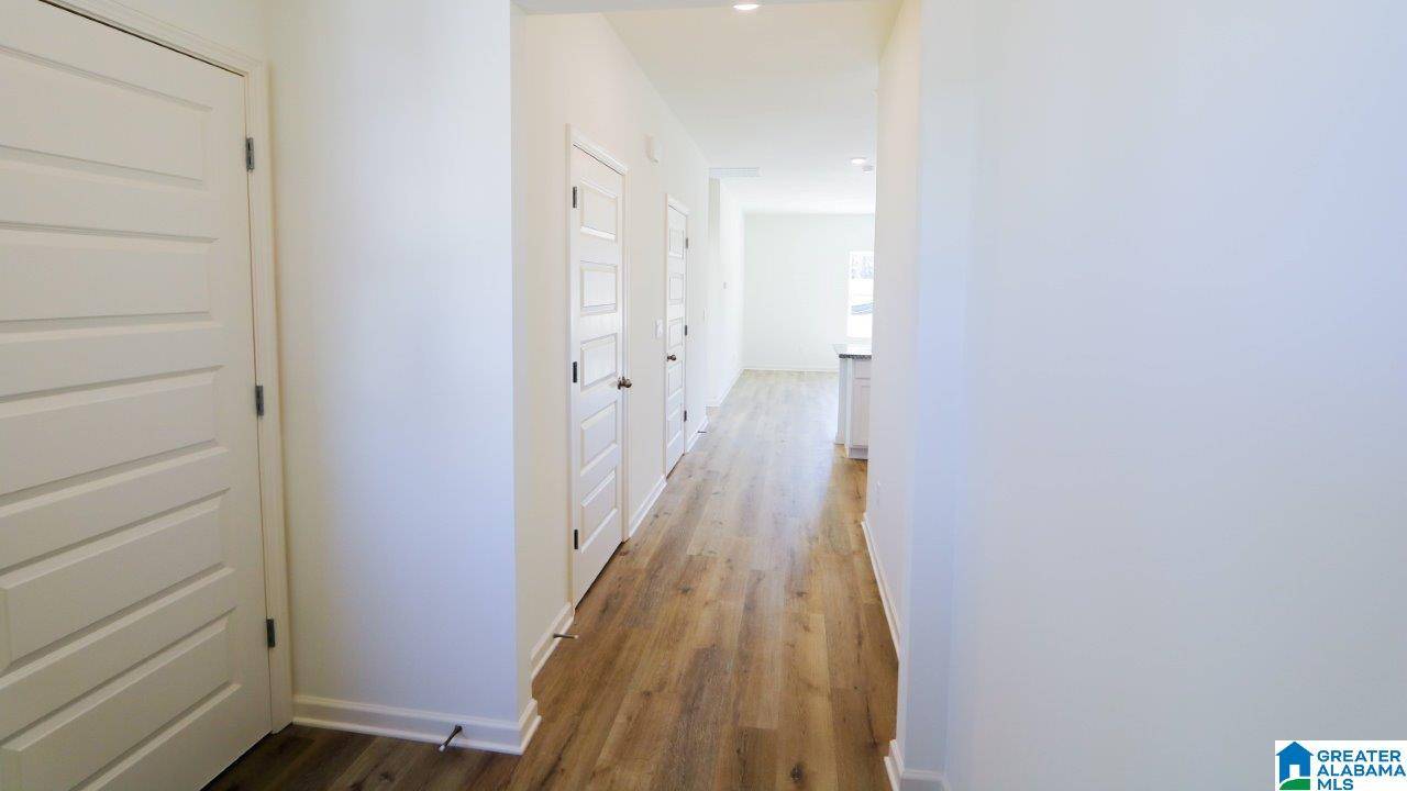 Bessemer, AL 35022,5195 MEADOW RIDGE TRAIL