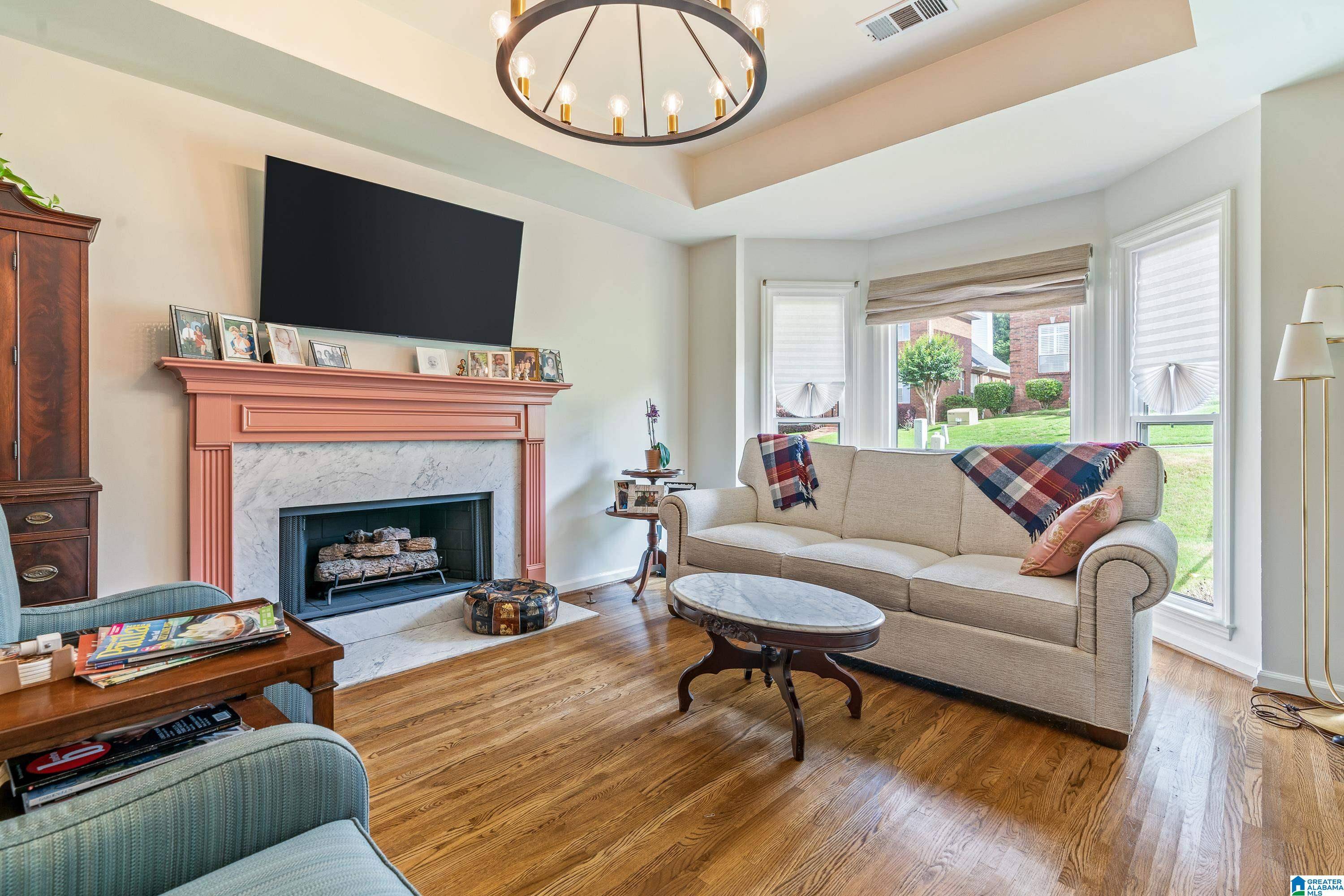 Vestavia Hills, AL 35243,3117 CANTERBURY PLACE