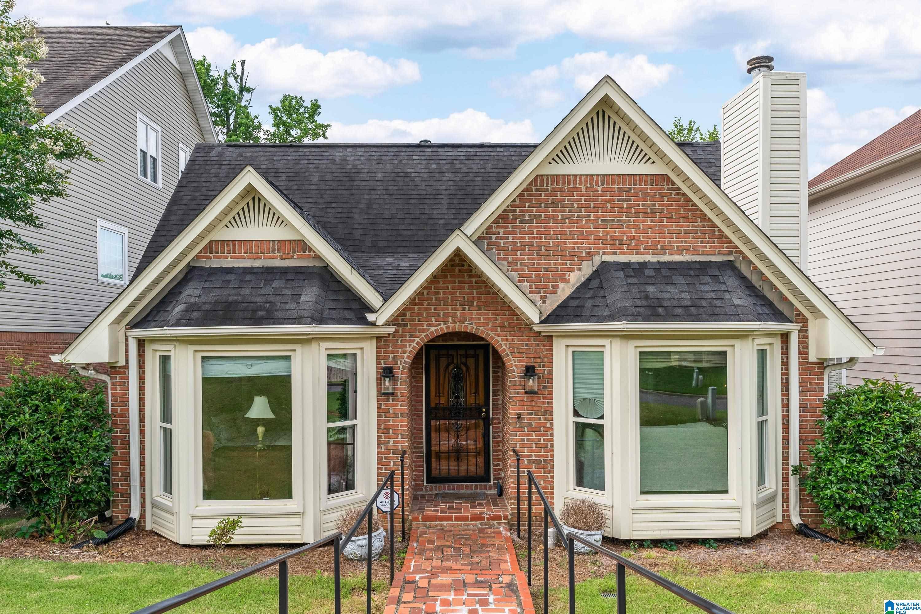 3117 CANTERBURY PLACE, Vestavia Hills, AL 35243