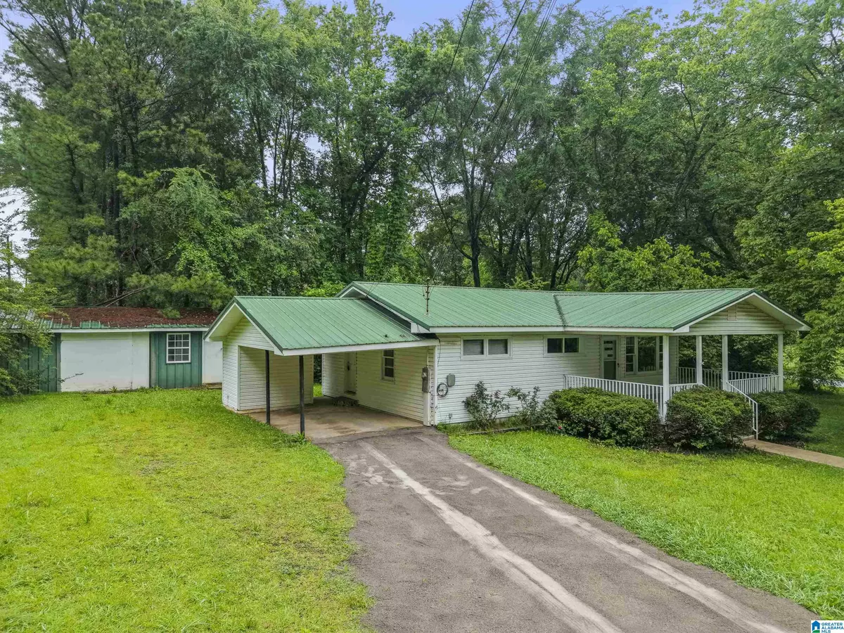 Odenville, AL 35120,315 3RD AVENUE