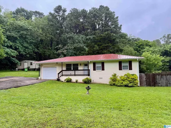 8148 LYLE AVENUE, Leeds, AL 35094