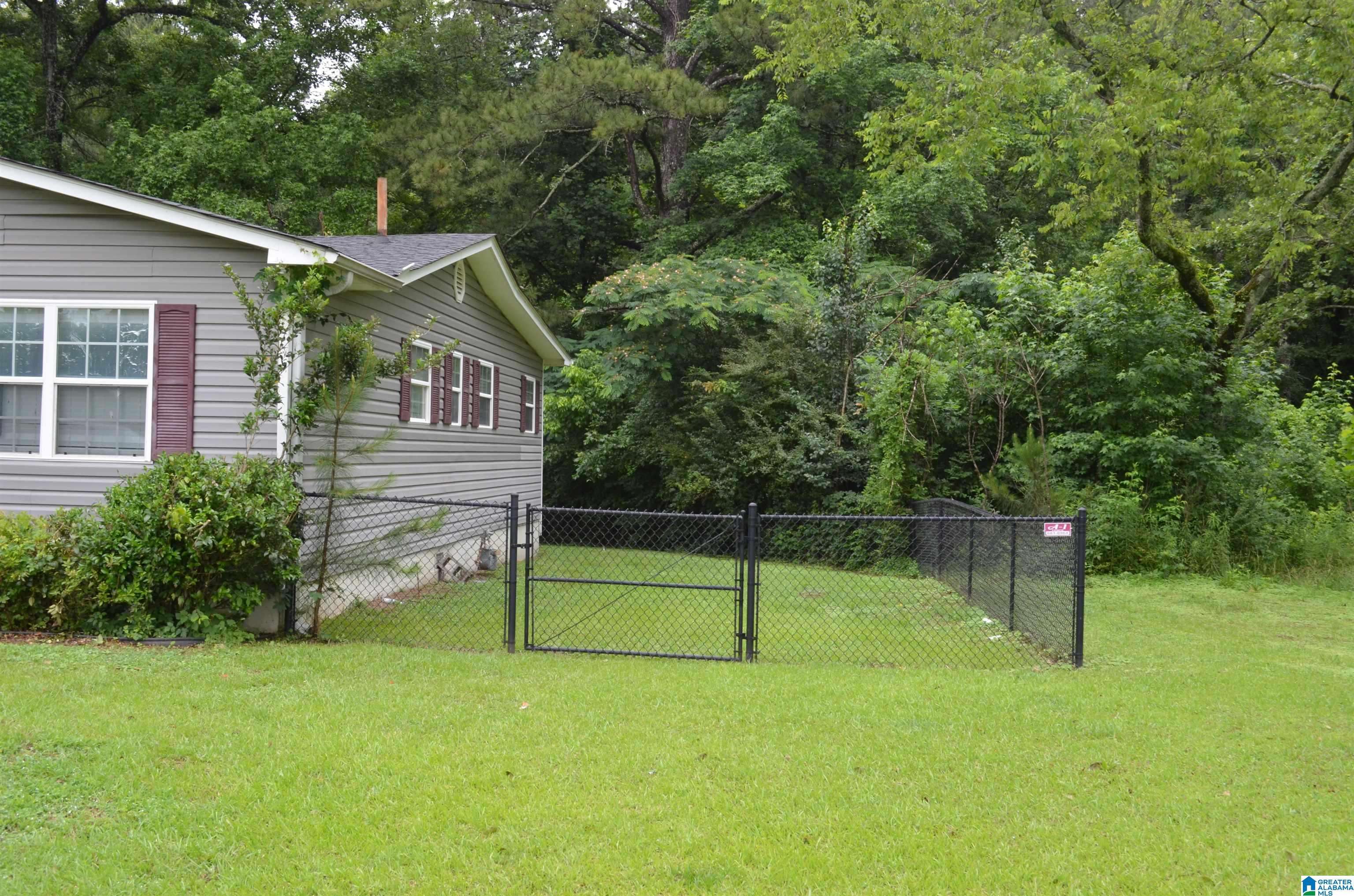 Pinson, AL 35126,8795 BRADFORD TRAFFORD ROAD