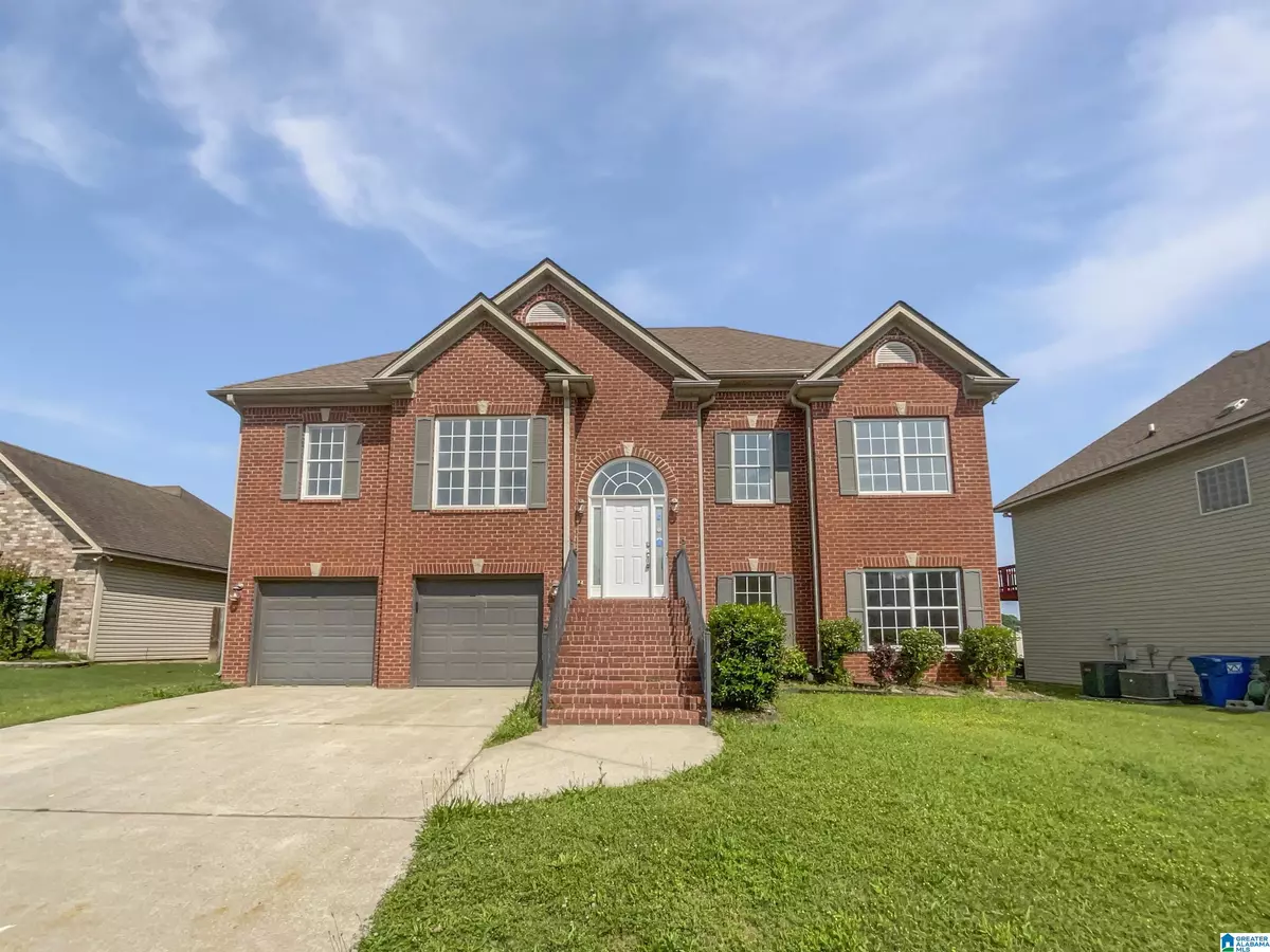 Helena, AL 35080,450 BENTMOOR WAY