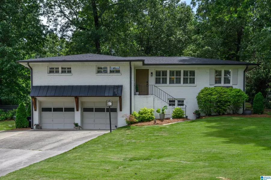 3168 DOLLY RIDGE DRIVE, Vestavia Hills, AL 35243