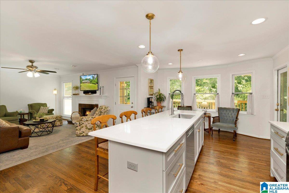 Birmingham, AL 35242,3132 BROOKHILL DRIVE