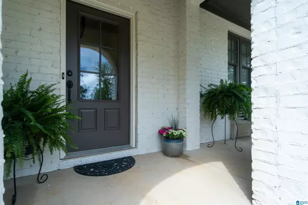 Vestavia Hills, AL 35216,2414 JACOBS ROAD