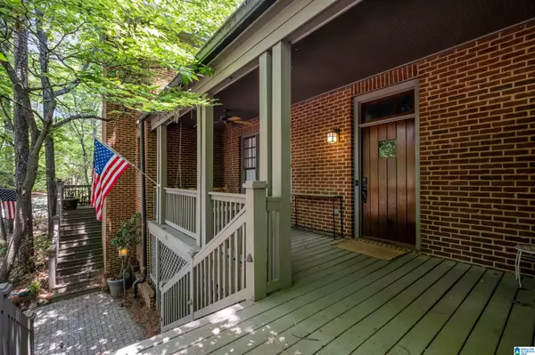 Birmingham, AL 35242,62 HAWTHORN STREET