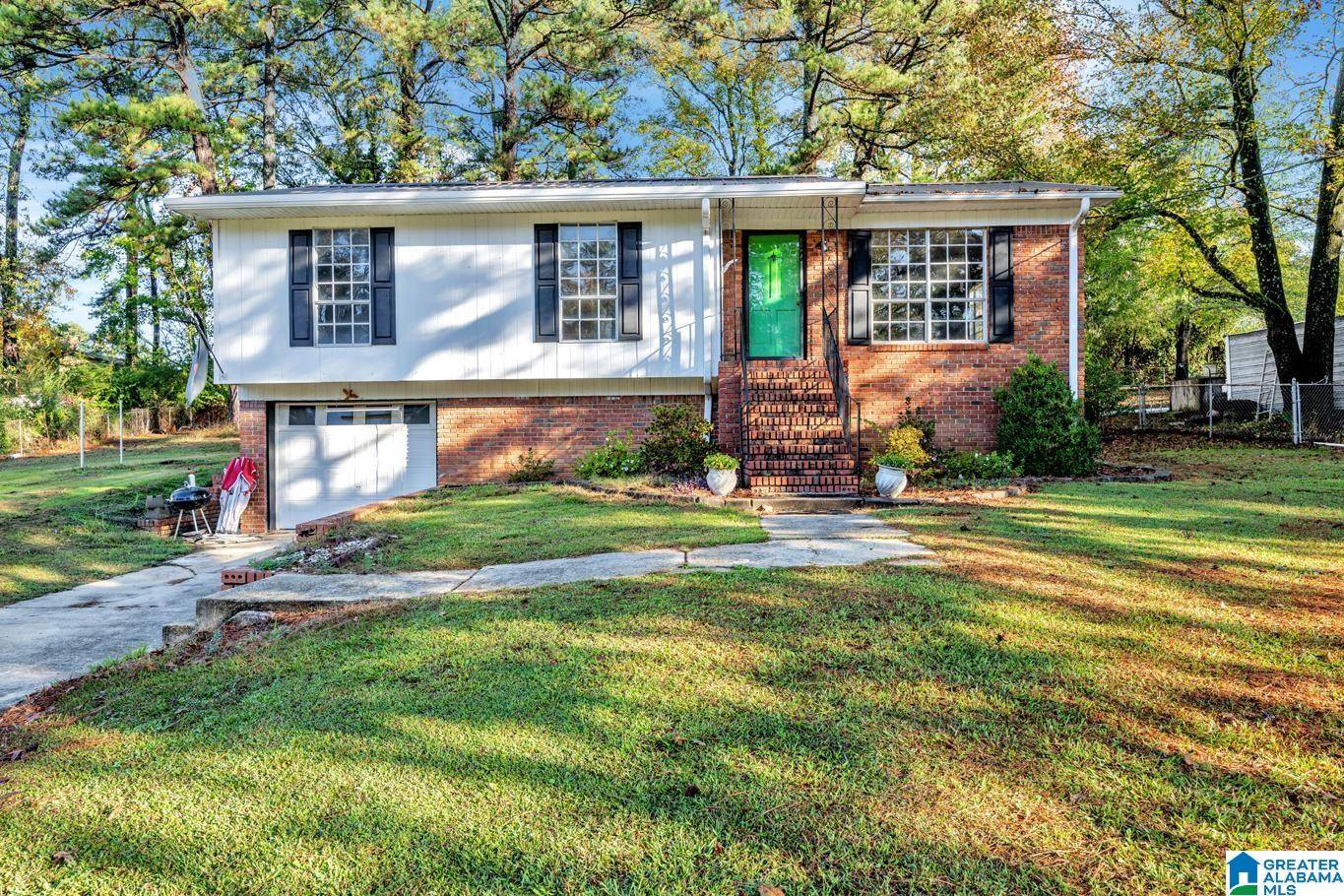 3005 BURKWOOD ROAD, Fultondale, AL 35068