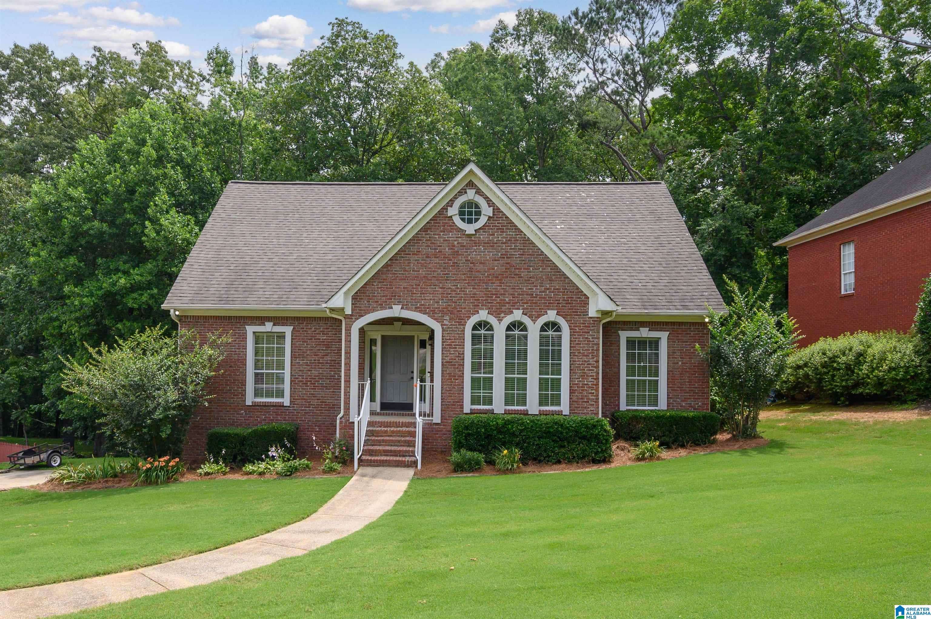 8435 WARWICK DRIVE, Morris, AL 35116