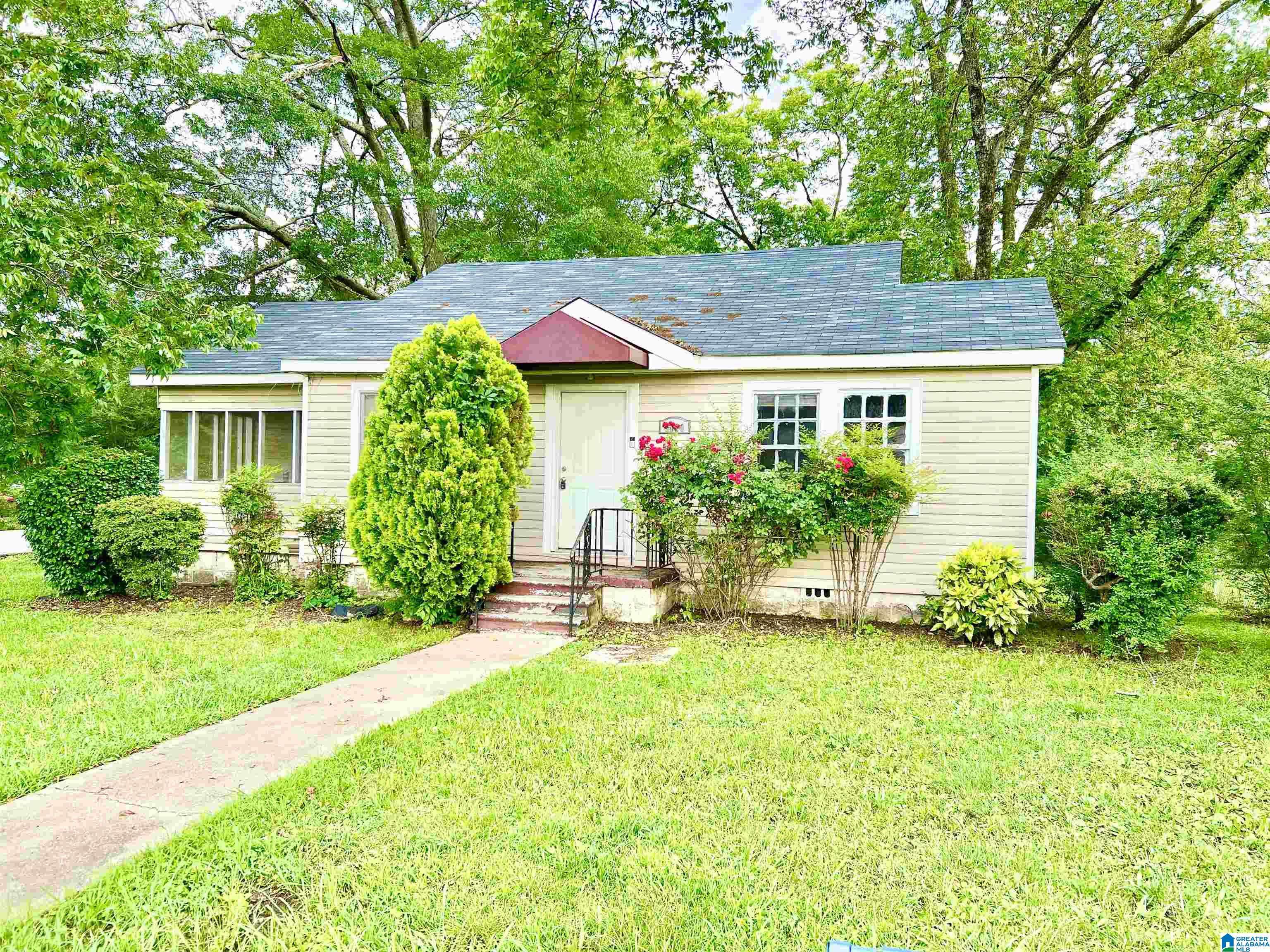 2020 2ND AVENUE S, Pell City, AL 35128