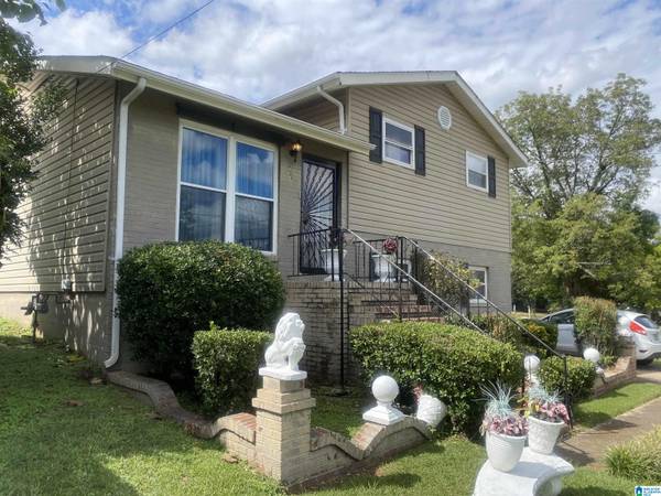 1904 14TH PLACE SW, Birmingham, AL 35211