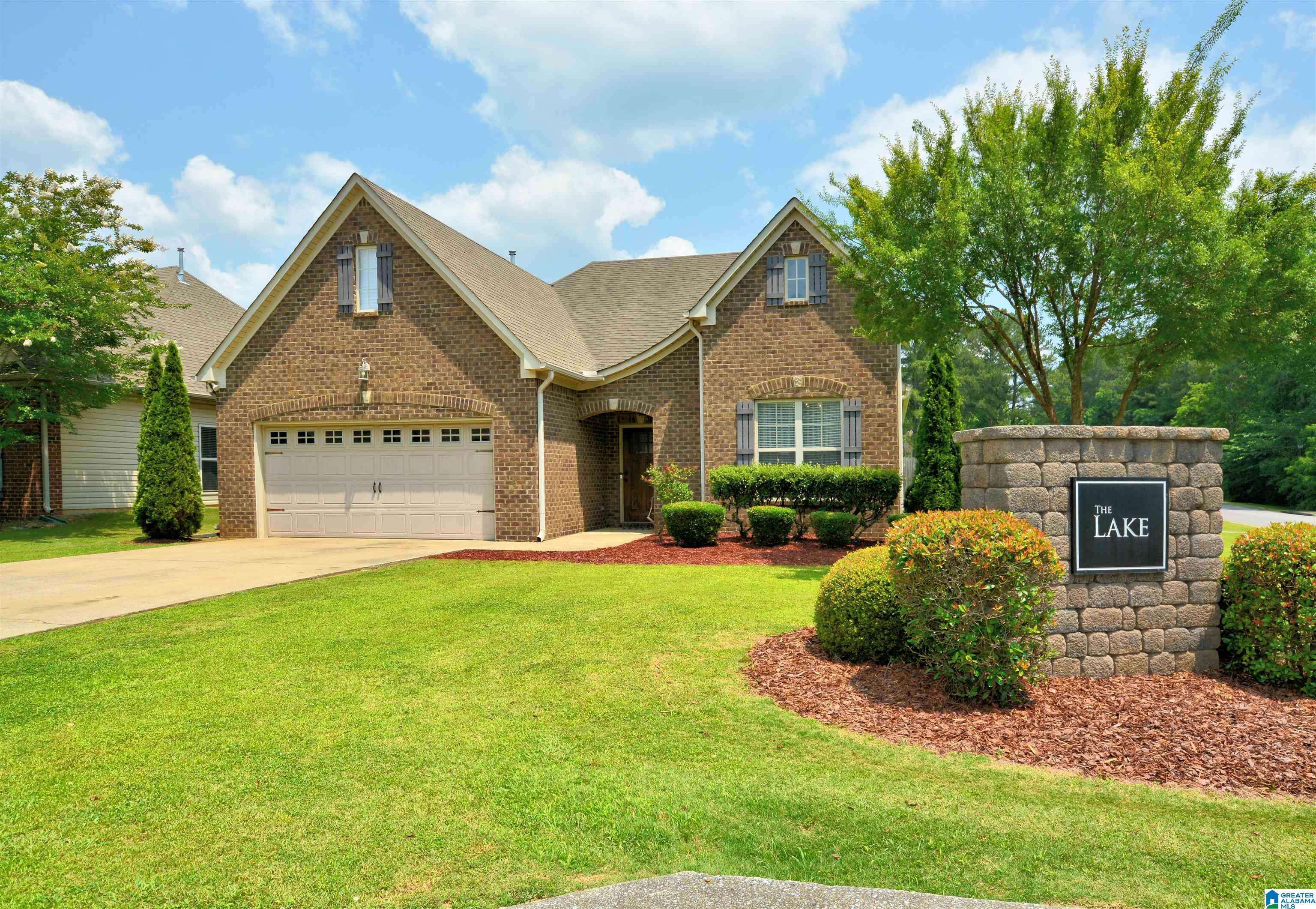 100 WEEPING CIRCLE, Wilsonville, AL 35186