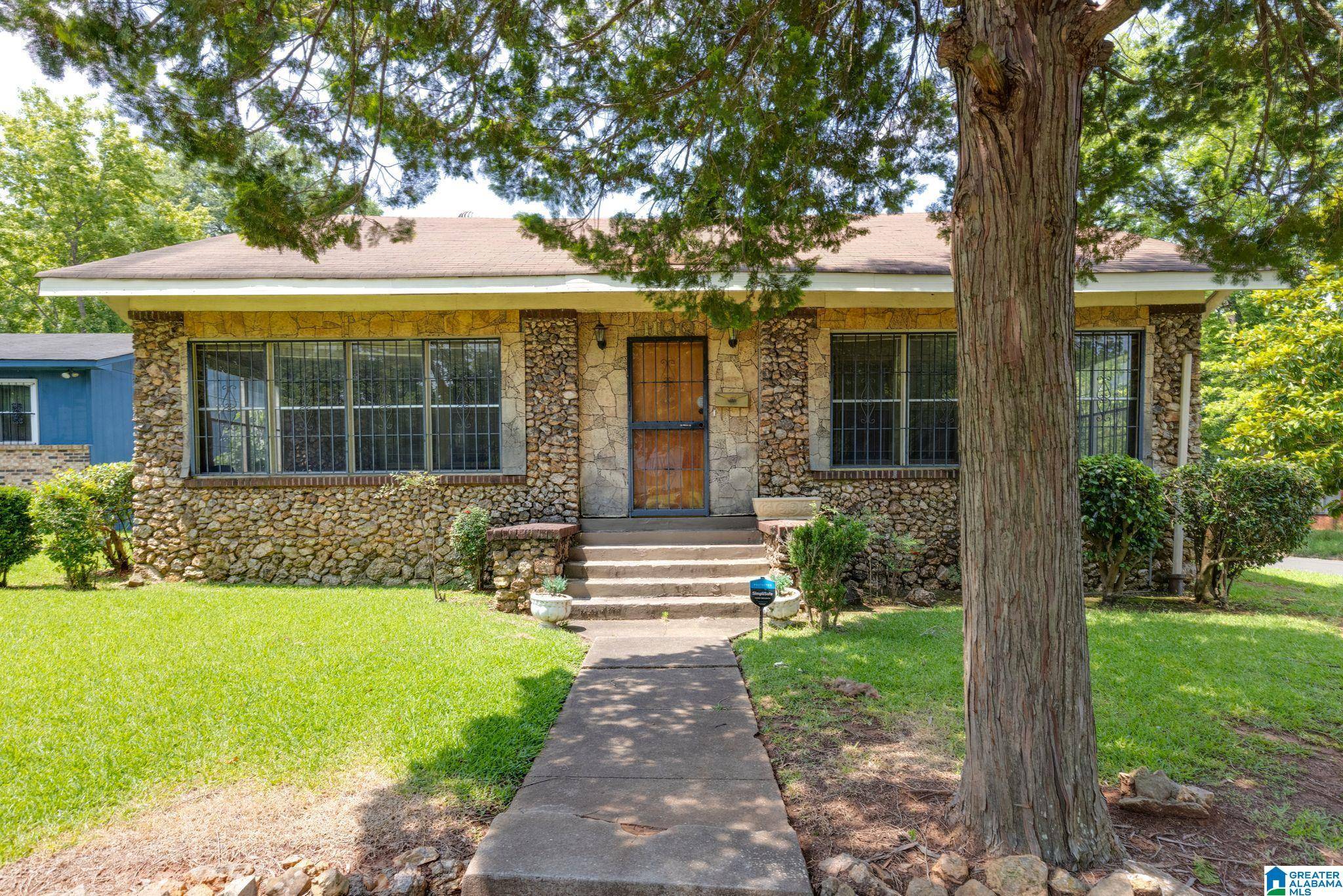 1100 16TH STREET SW, Birmingham, AL 35211