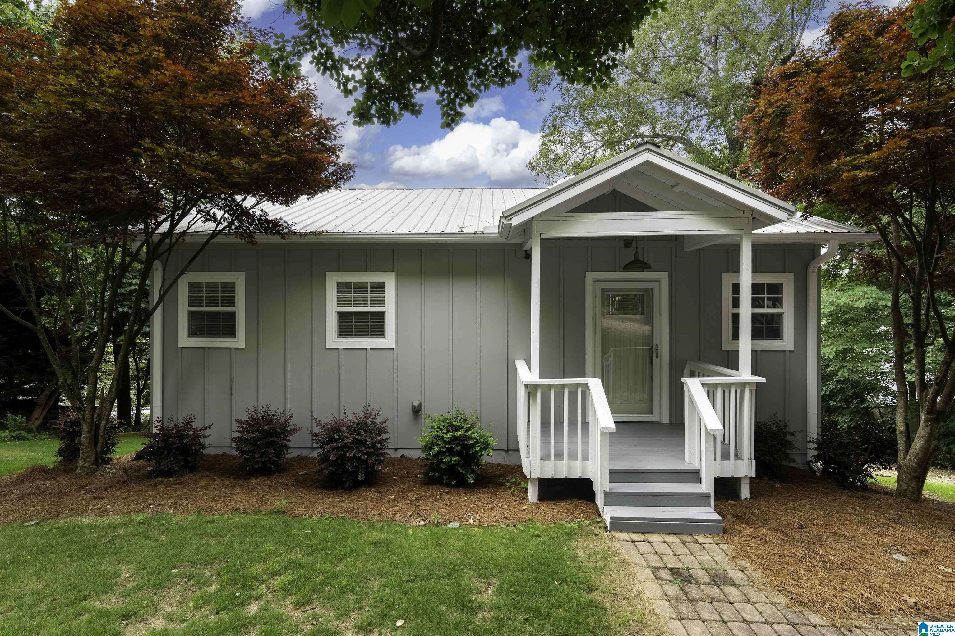917 N LAKESHORE DRIVE, Talladega, AL 35160