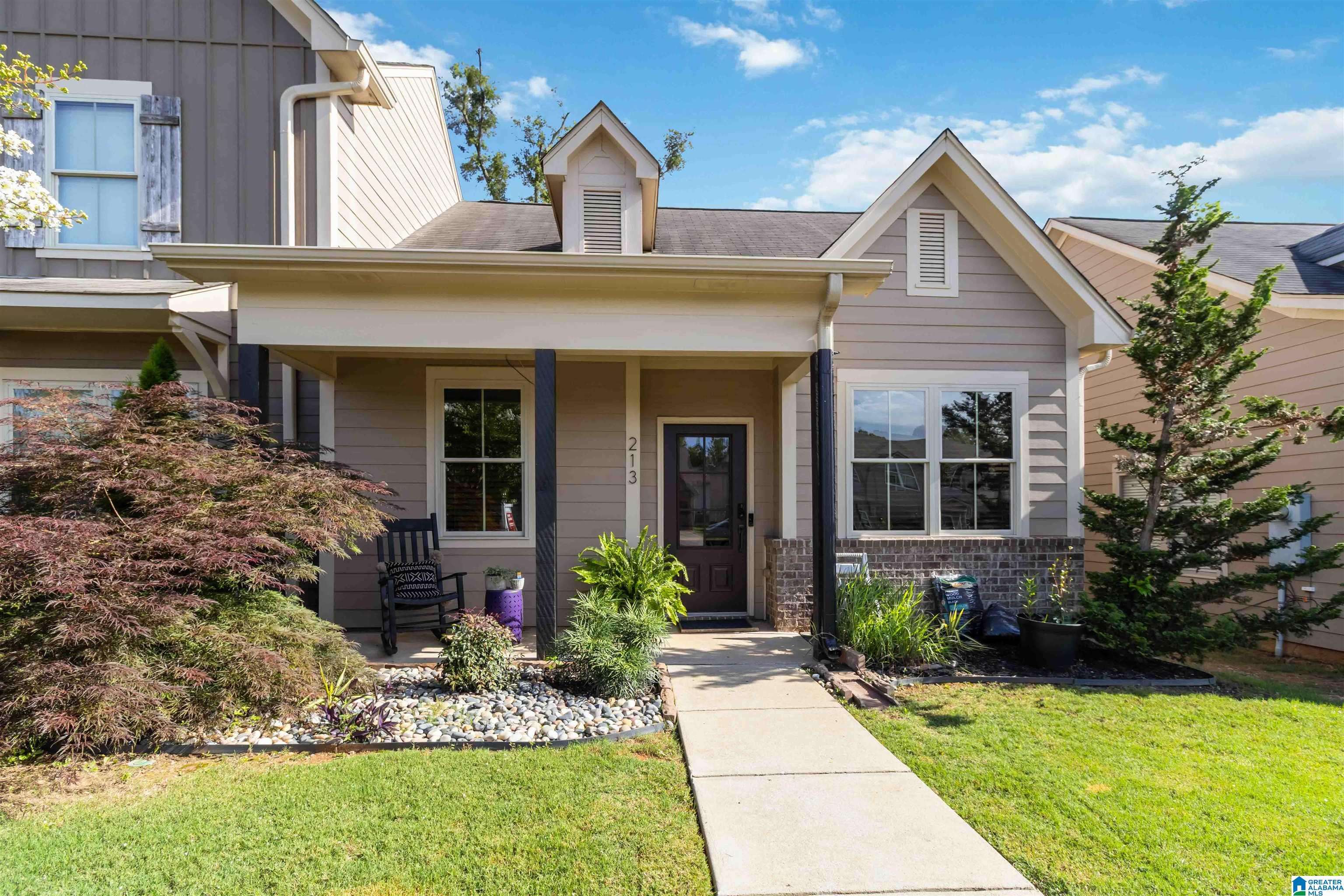 213 THE HEIGHTS DRIVE, Calera, AL 35040