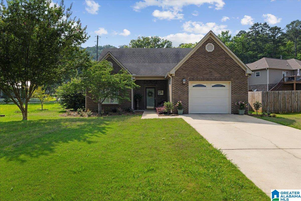 900 PARK AVENUE, Oneonta, AL 35121