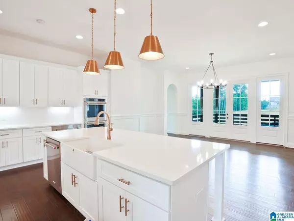 1143 E CLUB RIDGE DRIVE, Vestavia Hills, AL 35242