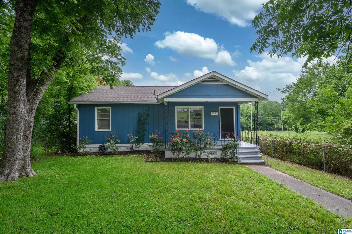 Tarrant, AL 35217,2033 E LAKE BOULEVARD