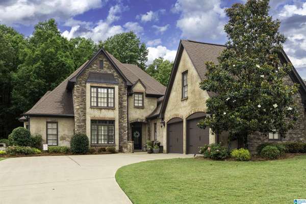 301 NORMANDY LANE, Chelsea, AL 35043
