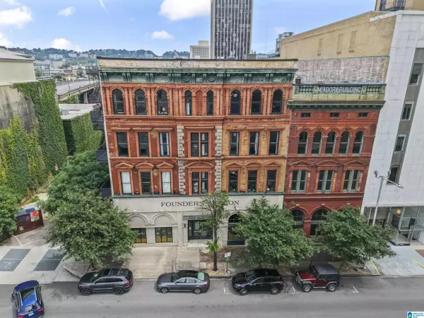 2015 1ST AVENUE N #2F, Birmingham, AL 35203