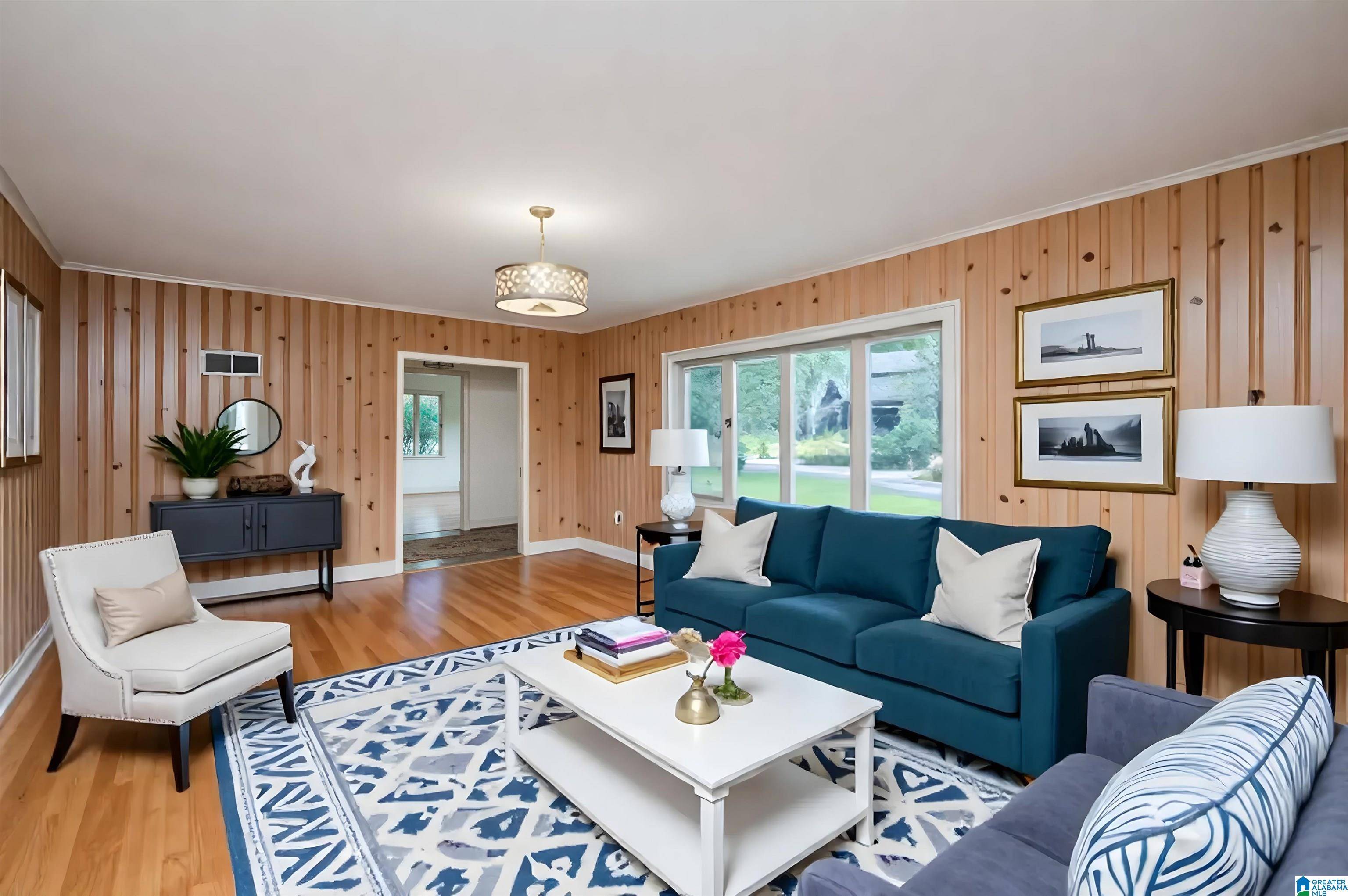 Homewood, AL 35209,534 HAMPTON DRIVE