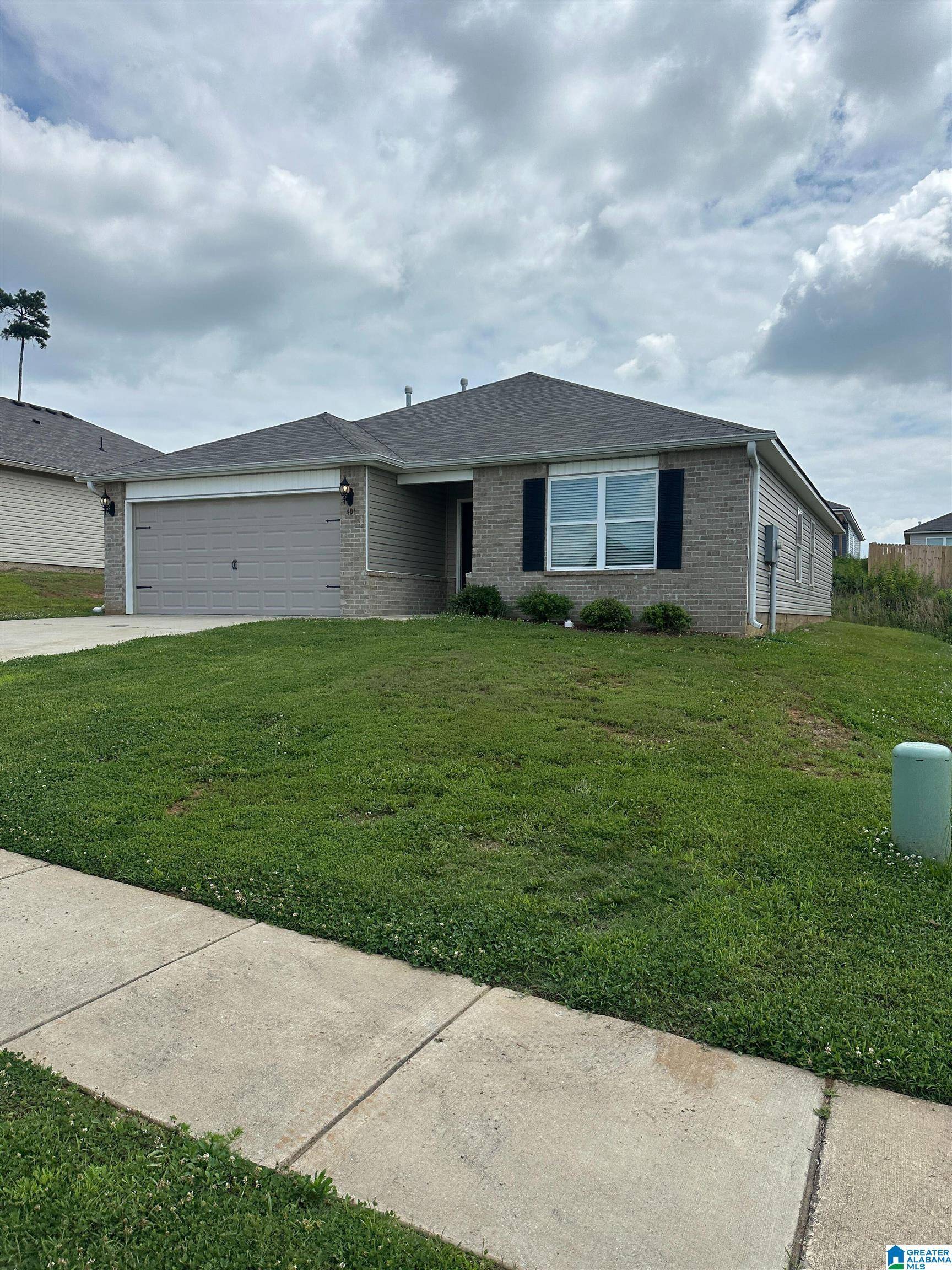 Pell City, AL 35125,401 WOODLAND TRAIL