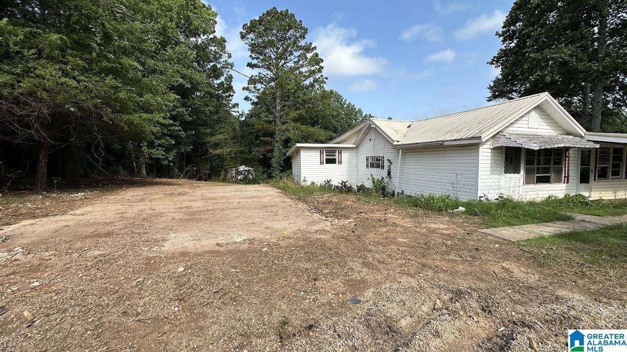 Roanoke, AL 36274,1565 COUNTY ROAD 61