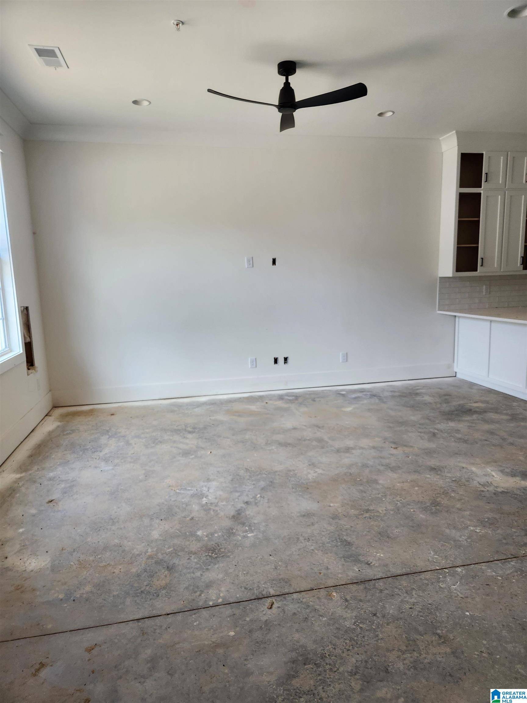 Vestavia Hills, AL 35243,3170 BELWOOD DRIVE