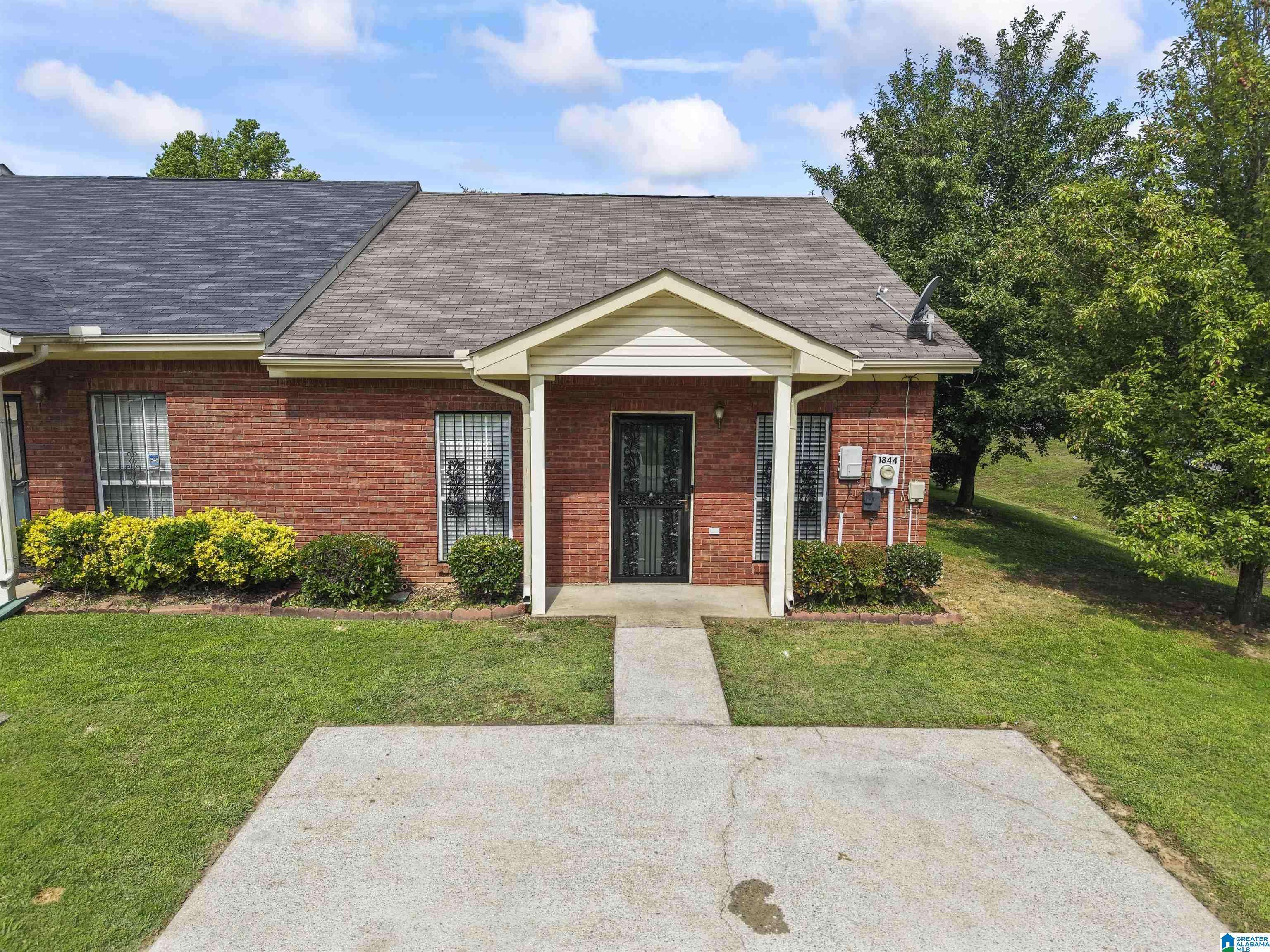 1844 COPPERFIELD LANE, Center Point, AL 35215
