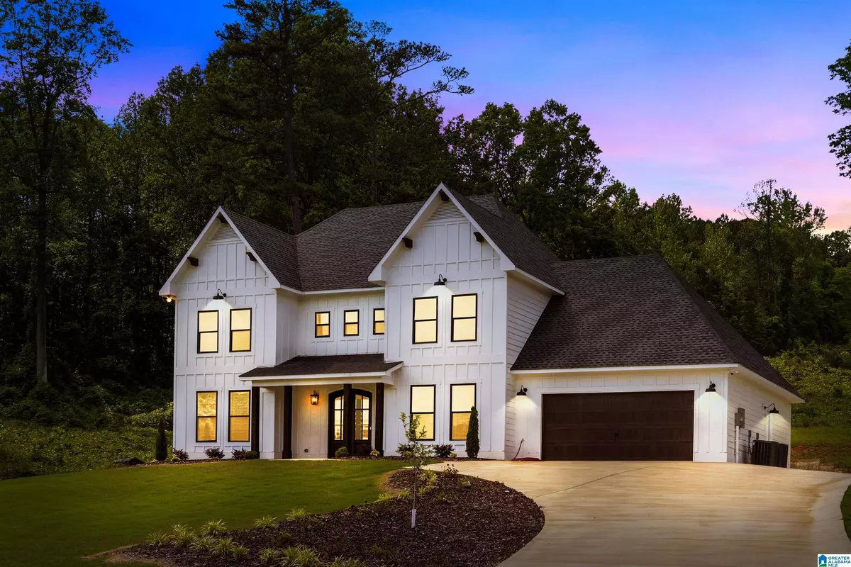 Trussville, AL 35173,8396 TRAILS END LANE