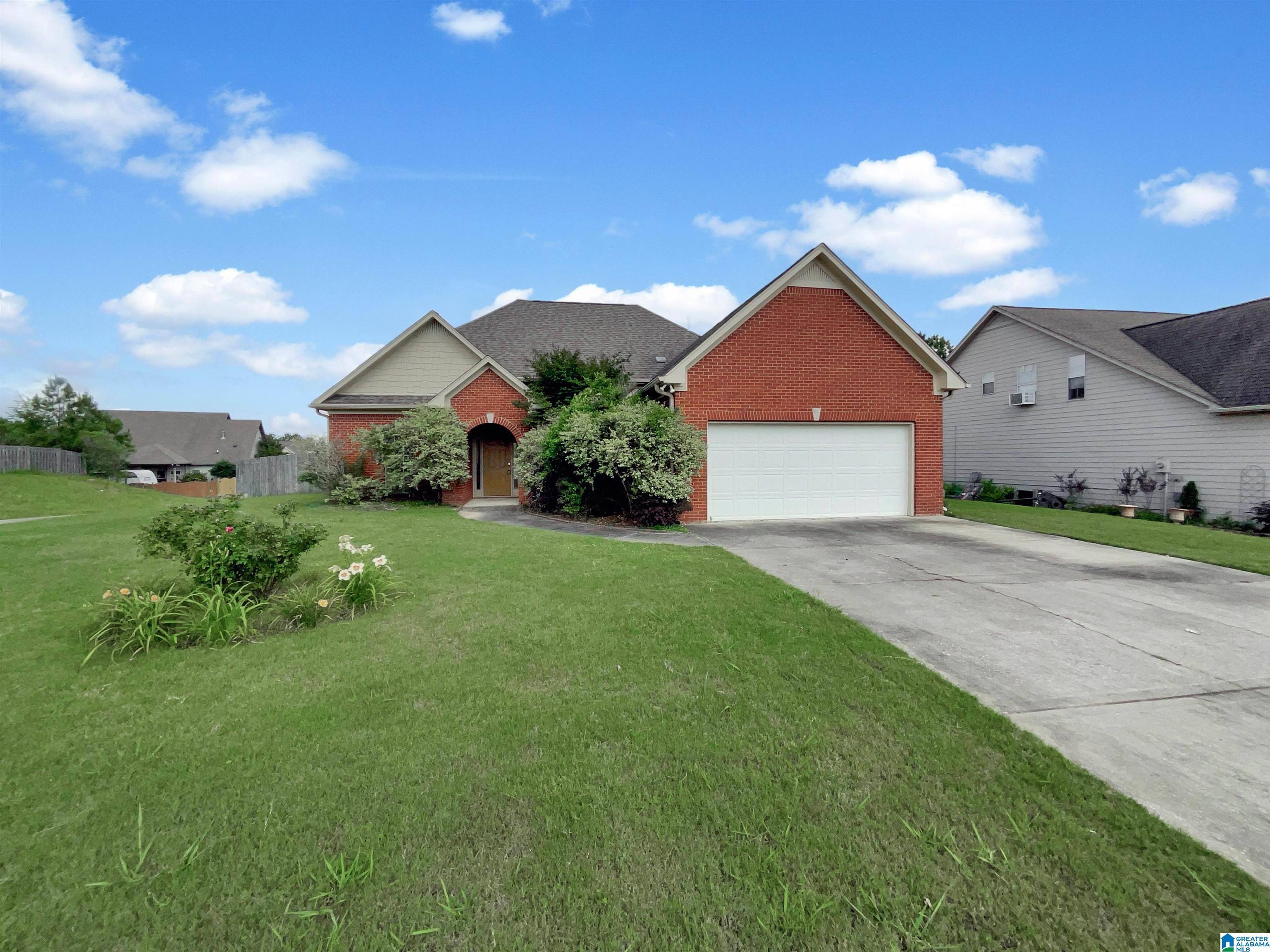 458 WATERFORD DRIVE, Calera, AL 35040