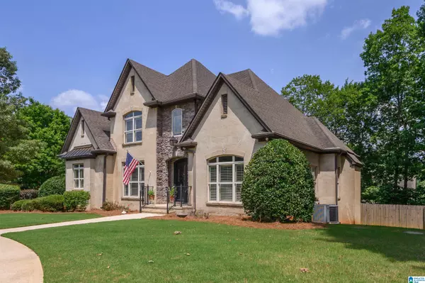 Trussville, AL 35173,8165 CARRINGTON DRIVE